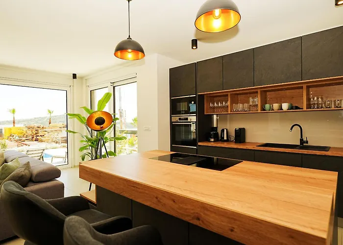 Hills North - Luxury - Sea View * 普利莫顿