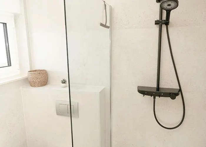 Hills North - Luxury - Sea View Villa